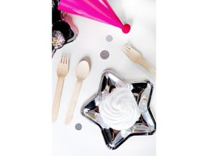 Plato estrella plateado
