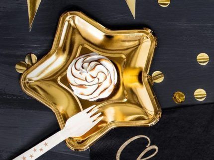 plato estrella dorado